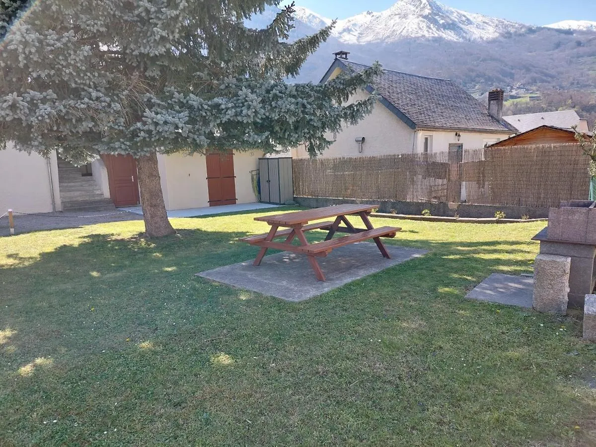 Bel Appartement Duplex Avec Jardin Pour 6 Personnes Luz-Saint-Sauveur