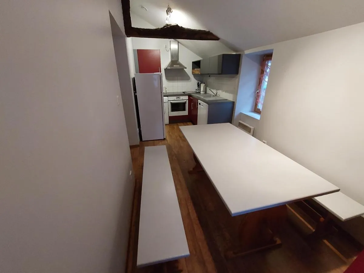 Bel Appartement Duplex Avec Jardin Pour 6 Personnes Luz-Saint-Sauveur Apartment